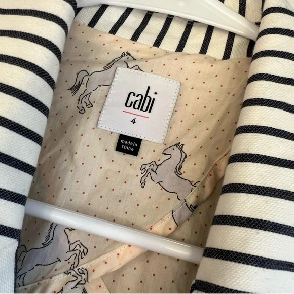 Cabi Size 4 White Striped Bell Sleeve Jacket Blazer Style 5295 - Picture 3 of 6